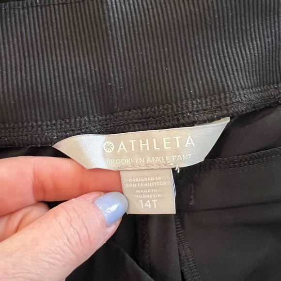 Athleta Brooklyn ankle pant, size 14T - Picture 6 of 8